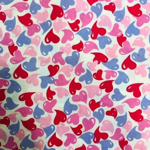Hearts Print 100% Cotton Fabric 46” x 1 yard - Picture 3 of 7